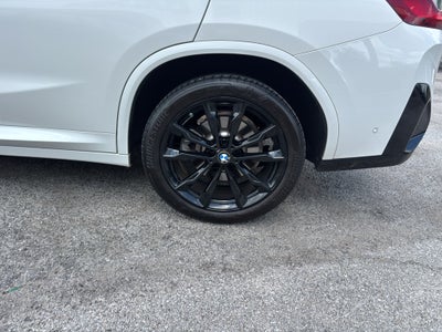 2025 BMW X4 xDrive30i