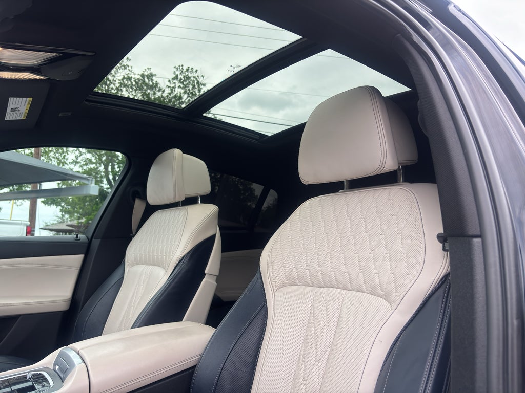 2023 BMW X6 xDrive40i