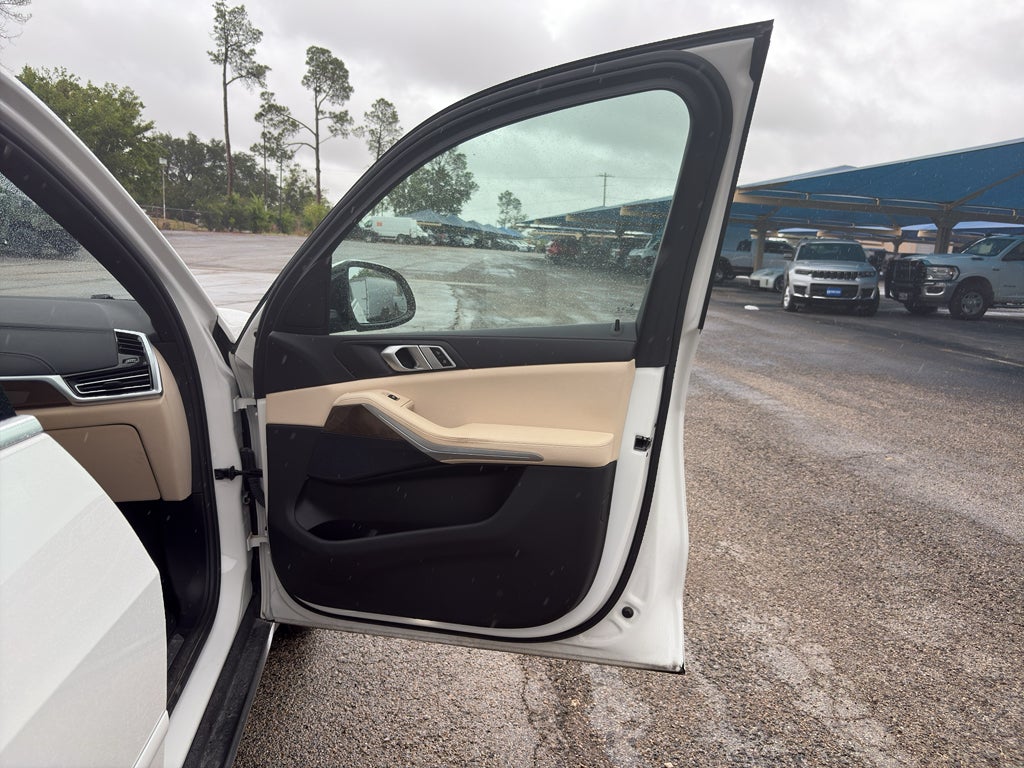 2022 BMW X5 xDrive45e