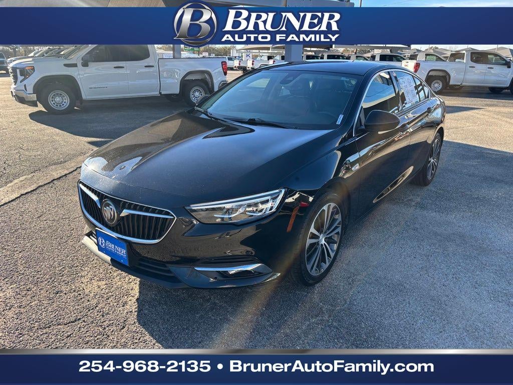 2019 Buick Regal Sportback AWD Essence