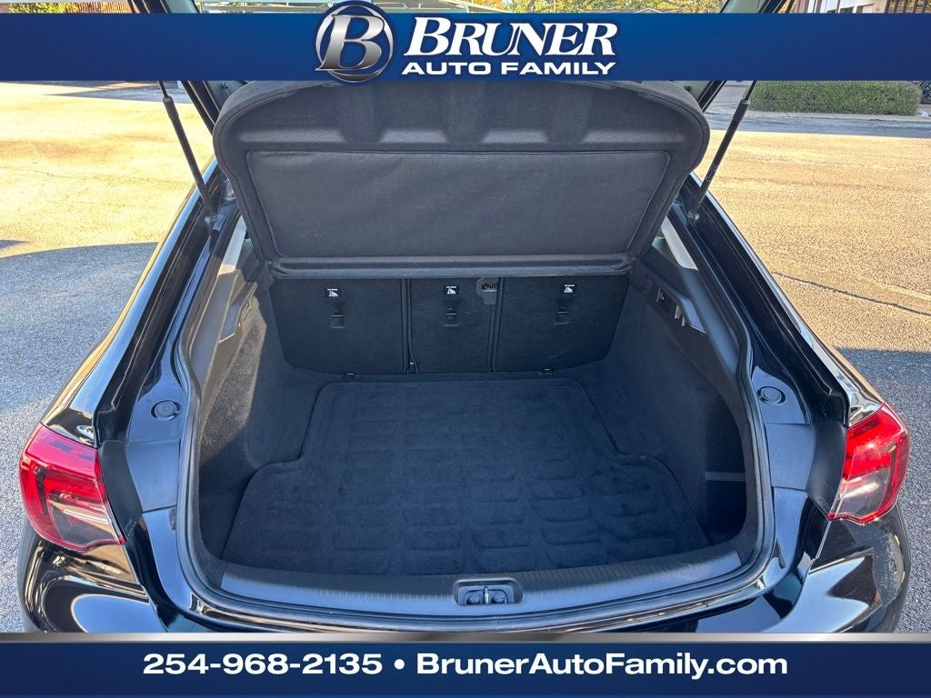 2019 Buick Regal Sportback AWD Essence