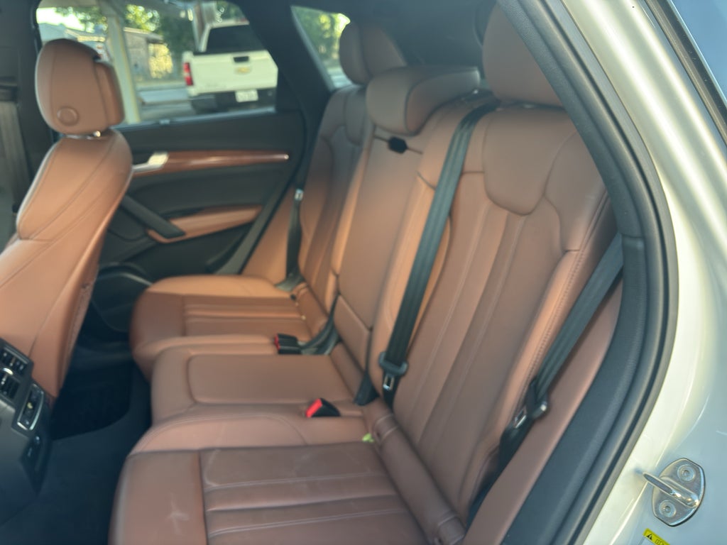 2023 Audi Q5 Prestige 45 TFSI S line quattro S tronic