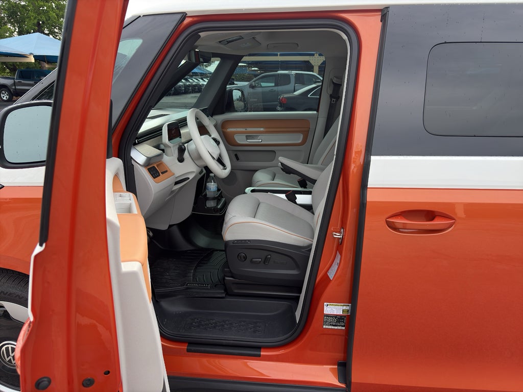 2025 Volkswagen ID.Buzz Pro S Plus