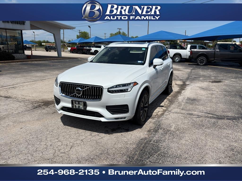 2021 Volvo XC90 Momentum