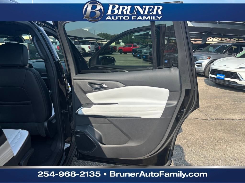 2025 Chevrolet Traverse High Country