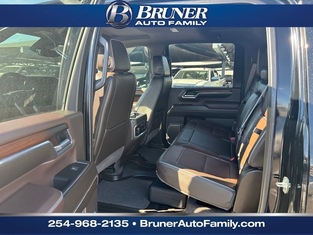 2024 GMC Sierra 3500 HD Denali