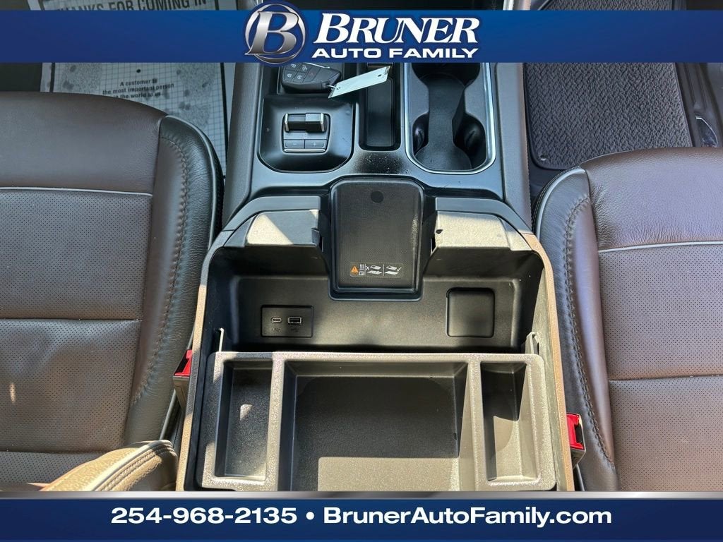 2024 GMC Sierra 3500 HD Denali