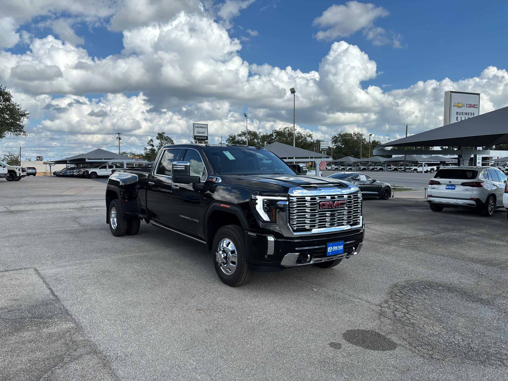 2026 GMC Sierra 3500 HD Denali DRW