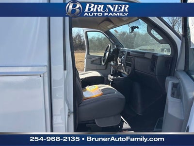 2025 Chevrolet Express Cutaway 3500 1WT