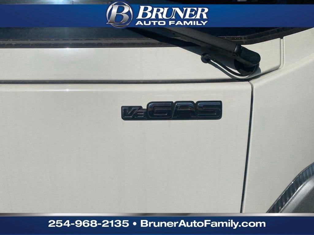 2024 Chevrolet Low Cab Forward 4500 Base