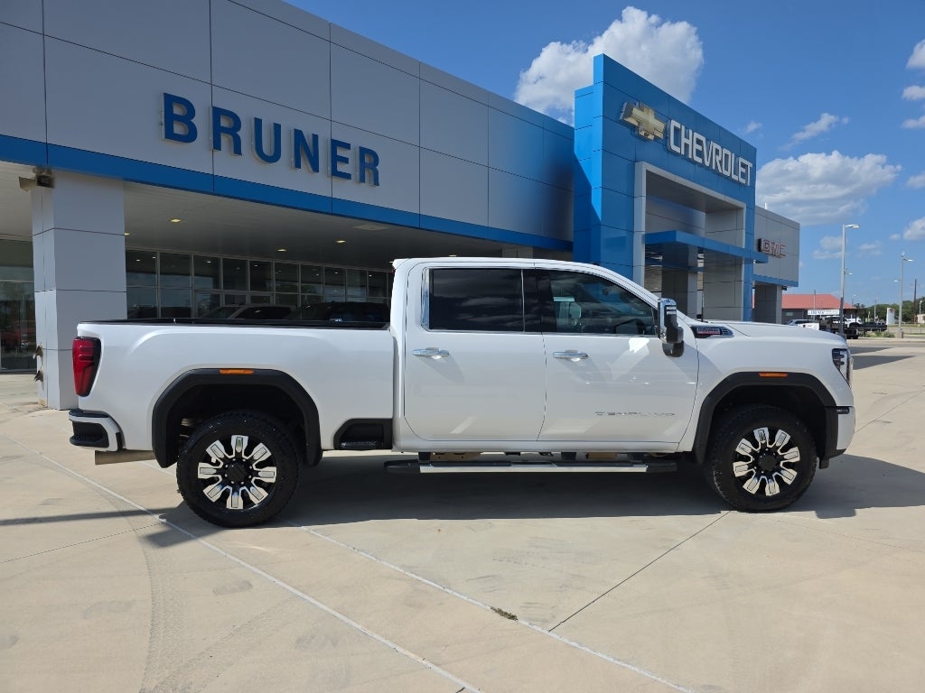 2025 GMC Sierra 2500 HD Denali