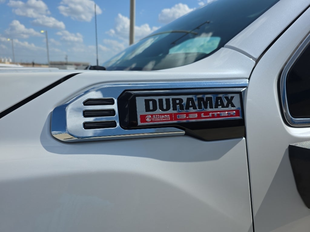 2025 GMC Sierra 2500 HD Denali