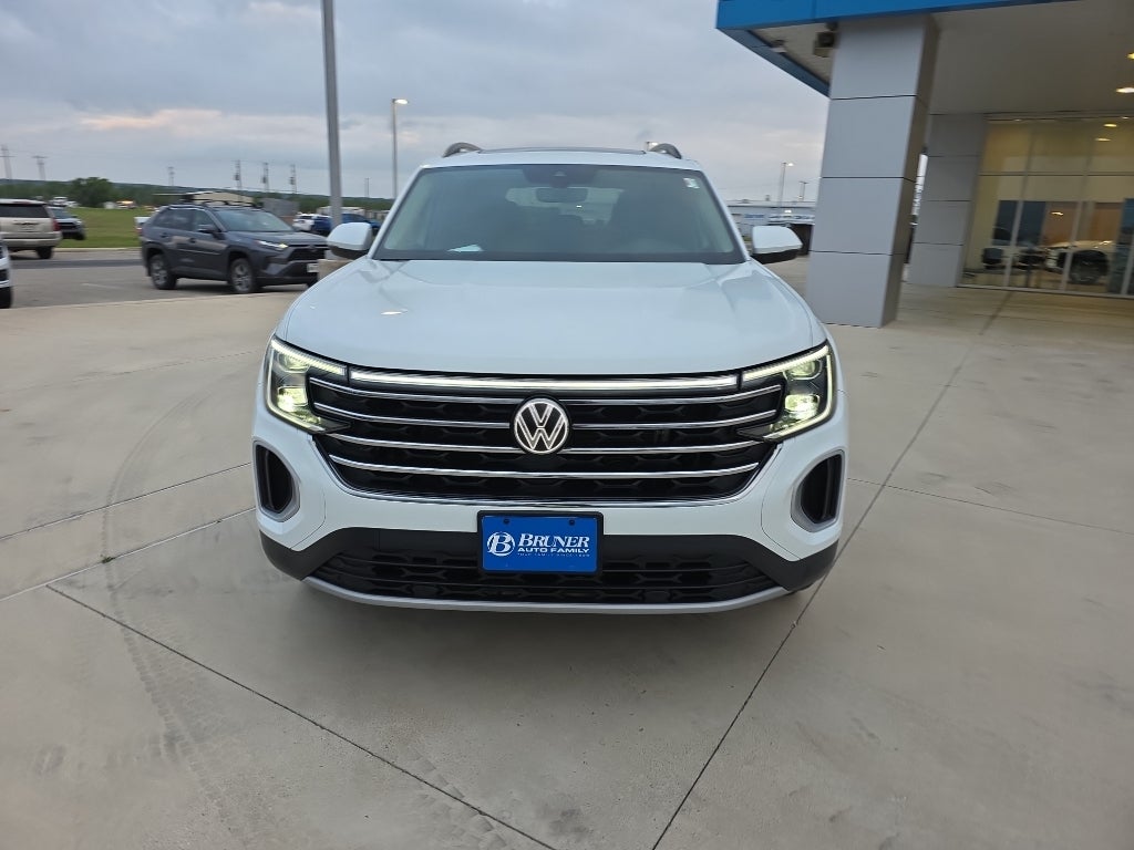 2024 Volkswagen Atlas 2.0T SE w/Technology