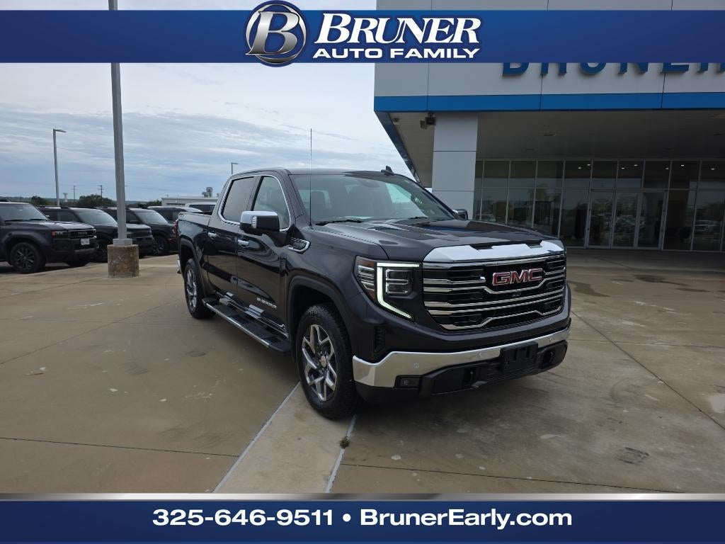 2024 GMC Sierra 1500 SLT