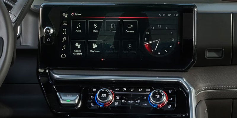GMC Sierra 2500 infotainment system